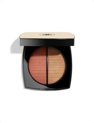 Chanel <strong> Les Beiges</strong> Healthy Golden Glow Powder - Illuminating Powder Duo Soleil Couchant 6g