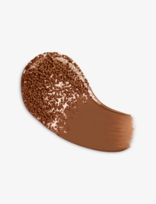 Chanel <strong>les Beiges Water-fresh Complexion Touch</strong> Even - Illuminate - Hydrate