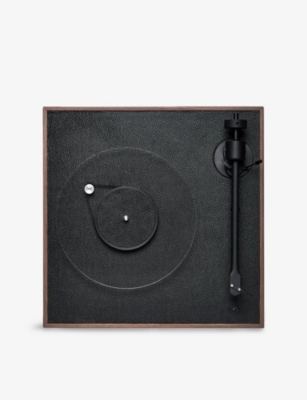 SMARTECH: La Boite Concept SQUARE CC Walnut Turntable