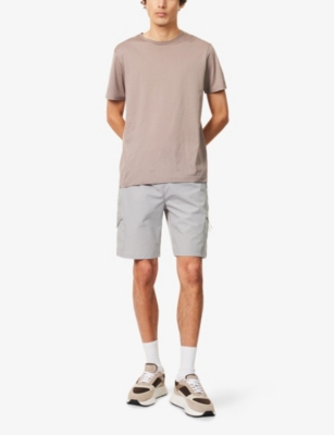 Arne Mens Active Cargo Zip-pockets Stretch-woven Shorts Mid Grey In Mid Grey