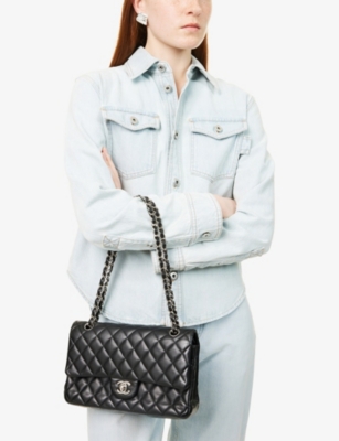 RESELFRIDGES: Pre-Loved Chanel Classic Double Flap Leather Shoulder Bag