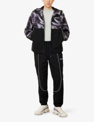 Trapstar Mens Black Black Hyperdrive Logo-patch Shell Windbreaker Jacket In Multi