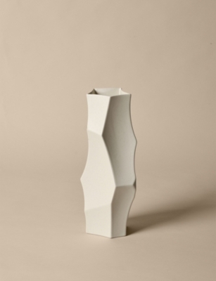 FERM LIVING: Cueva Large Stoneware Vase