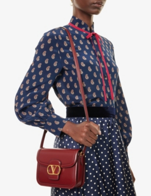 Valentino Womens Brick Ruby 9to5 Small Leather Shoulder Bag In Burgundy