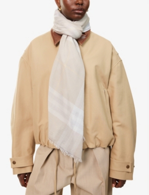 Burberry Womens Smoke Wide-check Reversible Wool Scarf In Gray