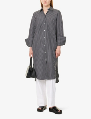 Totême Toteme Stripe Oversize Long Sleeve Organic Cotton Poplin Shirtdress In Gray