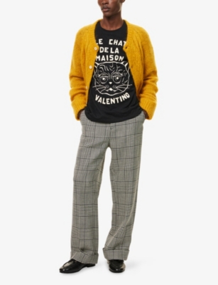 Valentino Garavani T-shirt With Le Chat De La Maison Print In Black