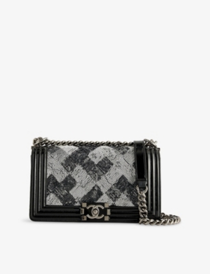RESELFRIDGES: Pre-Loved Chanel Boy Flap Leather Shoulder Bag