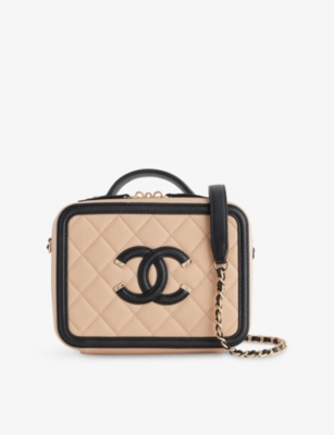 RESELFRIDGES: Pre-Loved Chanel Leather Filigree Case