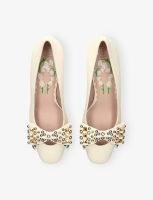 Valentino Garavani Bowow Pump In Kidskin With Studs 45mm Woman Ivory 41