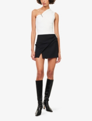 GRACE LING: Claw One-Shoulder Woven Top