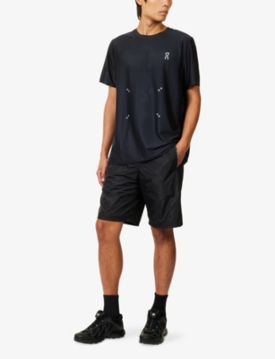 On Mens Black Pace Mesh-jersey T-shirt Xxl In Blue