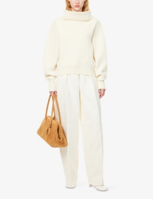 Jacquemus Womens Off-white Turtleneck Brushed Wool-blend Knitted Jumper In White