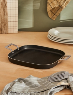 Alessi Black Pots&pans Aluminium And Stainless-steel Grill Pan 29cm In Black
