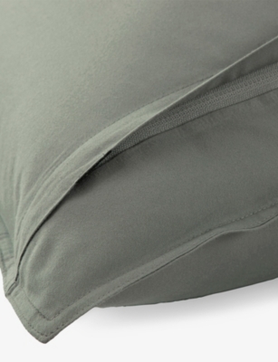 BOSS: Be Boss Square Cotton Pillowcase