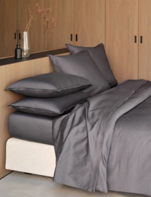 Hugo Boss Carbon Lattice Rectangle Standard Cotton Pillowcase In Black