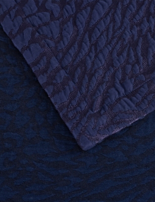 Yves Delorme Souvenir Quilted Cotton-blend Bedcover Encre In Blue