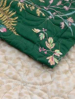 Yves Delorme Multicoloured Contes Quilted Cotton-blend Bedcov In Green
