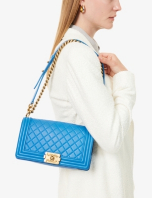 RESELFRIDGES: Pre-Loved Chanel Boy Flap Leather Shoulder Bag