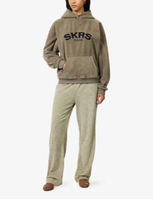 Sisters & Seekers Womens Otter Skrs Logo-embroidered Fleece Hoody In Brown