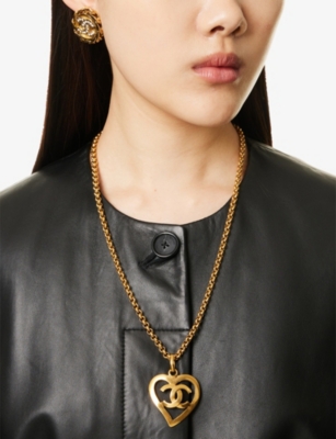 RESELFRIDGES: Pre-Loved Chanel Heart Gold-Plated Metal Pendant Necklace