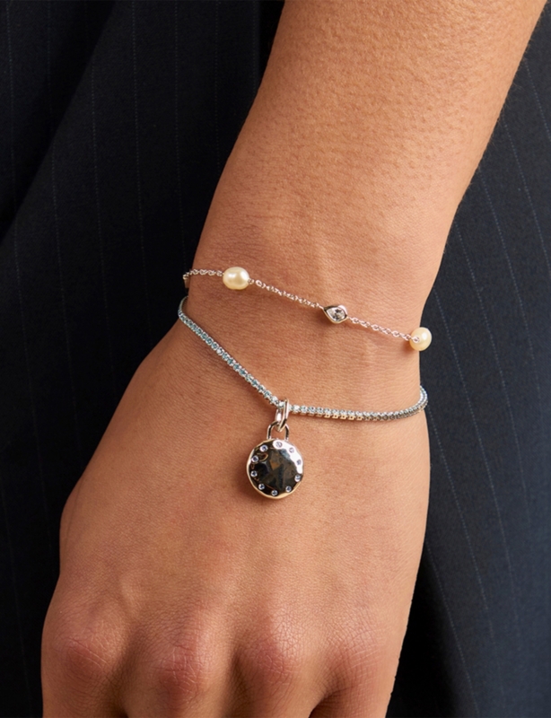 Molten Rhodium-Plated Sterling-Silver and Zirconia Charm