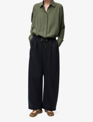 Loewe Womens Khaki Green Balloon Drawstring-hem Silk-blend Shirt In Green