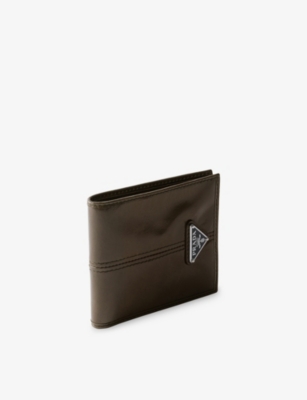 Prada Logo-plaque Leather Wallet In Brown