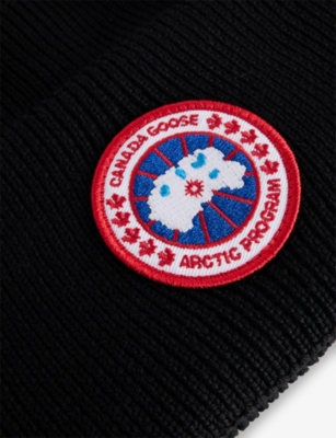 Canada Goose Black - Noir Arctic Toque Logo-patch Wool Beanie Hat In Black