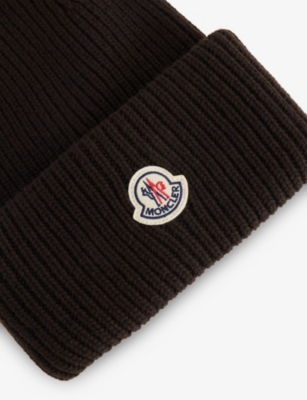 Moncler Mens Brown Brand-appliqué Ribbed Wool And Cashmere-blend Beanie In Black