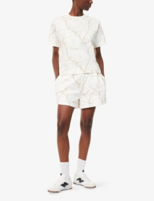 SISTERS & SEEKERS: Twiggy Printed Cotton-Blend Shorts