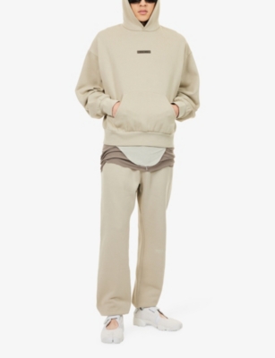 Essentials Mens Abbey Stone Classic Fleece Logo-embellished Cotton-blend Hoody Xs In Neutral