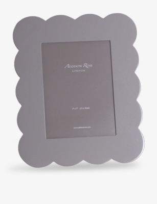 ADDISON ROSS LONDON: Scallop Lacquer Photo Frame 5” x 7”