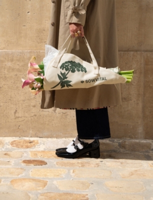 SOWVITAL: Monet Quote Cotton Flower Tote Bag