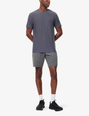 Vuori Mens Strato Tech Brand-patch Stretch-woven T-shirt Moonlight In Blue