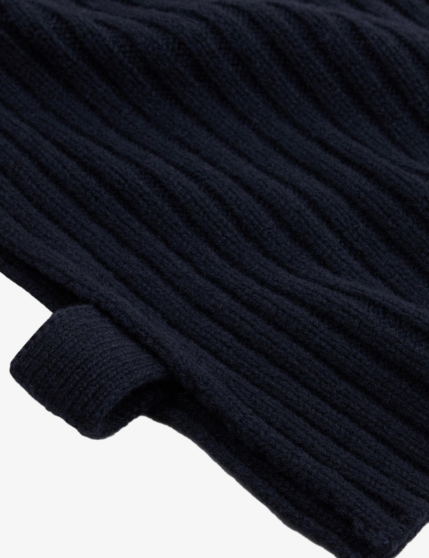 Ribbed Hooded Wool Collar