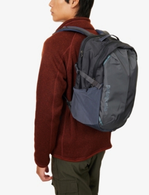 Patagonia Mens Smolder Blue Refugio Day Pack Shell Backpack 26l