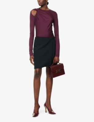 Victoria Beckham Womens Merlot Twist Long-sleeves Stretch-woven Top In Burgundy