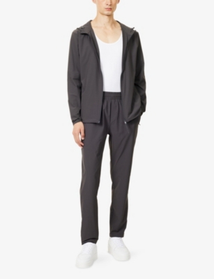 Arne Mens Grey Active Technical Tapered-leg Stretch-woven Trousers Xs In Gray