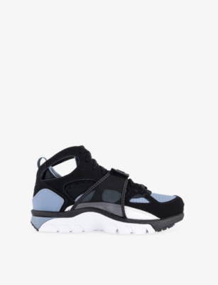 NIKE: Nike Air Huarache Woven Trainers