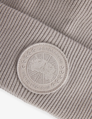 Canada Goose Womens Limestone - Calcaire Arctic Toque Ribbed Wool Beanie In Gray