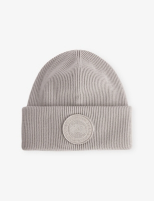 Canada Goose Womens Limestone - Calcaire Arctic Toque Ribbed Wool Beanie In Gray