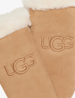 Ugg Womens Chestnut Brand-embroidered Sheepskin Mittens L/xl In Brown