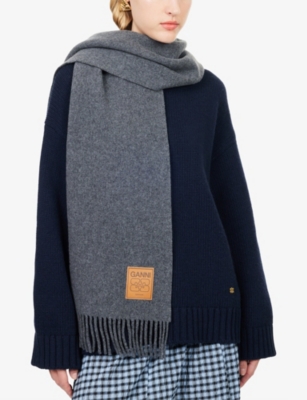 Ganni Womens Paloma Melange Brand-patch Wool Scarf In Gray