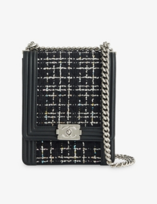 RESELFRIDGES: Pre-Loved Chanel Boy Leather Flap Shoulder Bag