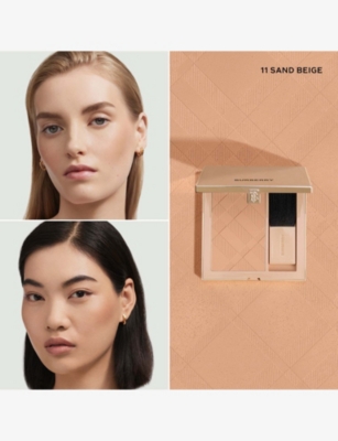 Burberry 11 Sand Beige Outdoor Blush 9g In Transparent