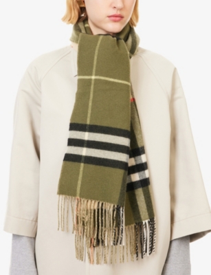 BURBERRY: Contrast Check Cashmere Scarf