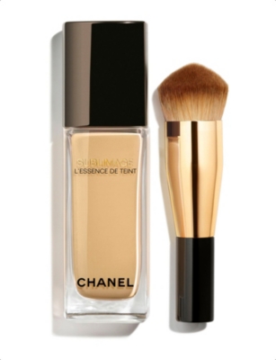 Chanel Bo33 <strong>sublimage L'essence De Teint</strong> Ultimate Radiance-generating Serum Foundation 40m In Brown