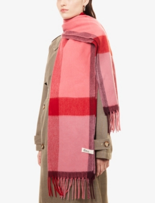 The Tartan Blanket Co. Womens Berry Oversized Check Wool Scarf In Red