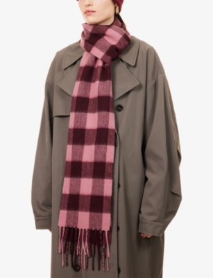 The Tartan Blanket Co. Womens Burgundy Exclusive Check Ribbed Hat And Scarf Wool Set In Multi